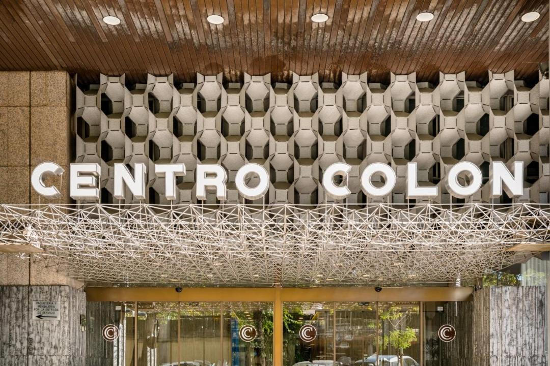 Апартаменти Urbantec Realty - Plaza De Colon Мадрид Екстер'єр фото